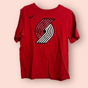 Nike Portland Trailblazers The Nike Tee Athletic Cut Red Boys Sz M